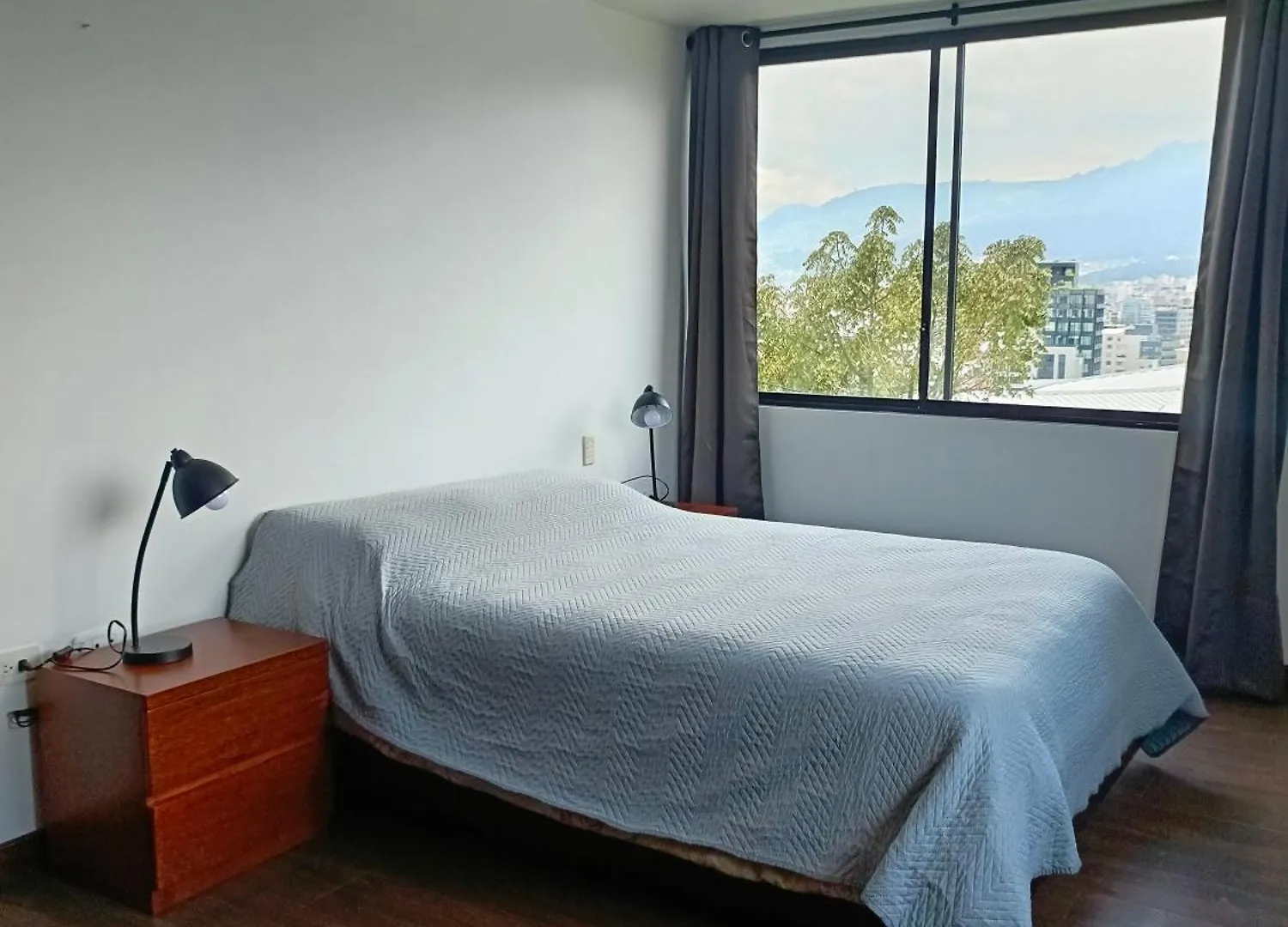 Apartamento Hermosa Y Confortable Suite Quito